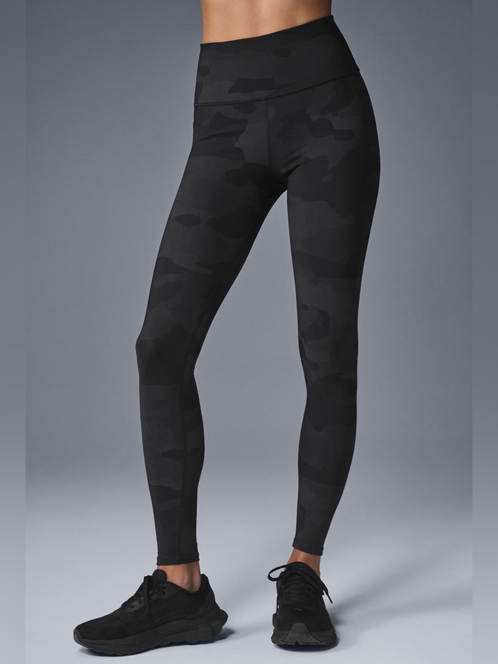 Alo yoga high waist camo vapor leggings medium